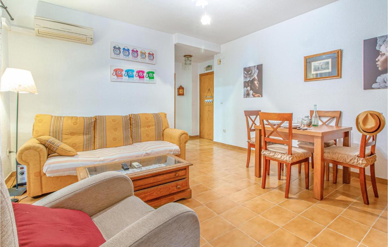 1 Bedroom Nice Apartment In Santa Pola Buitenkant foto