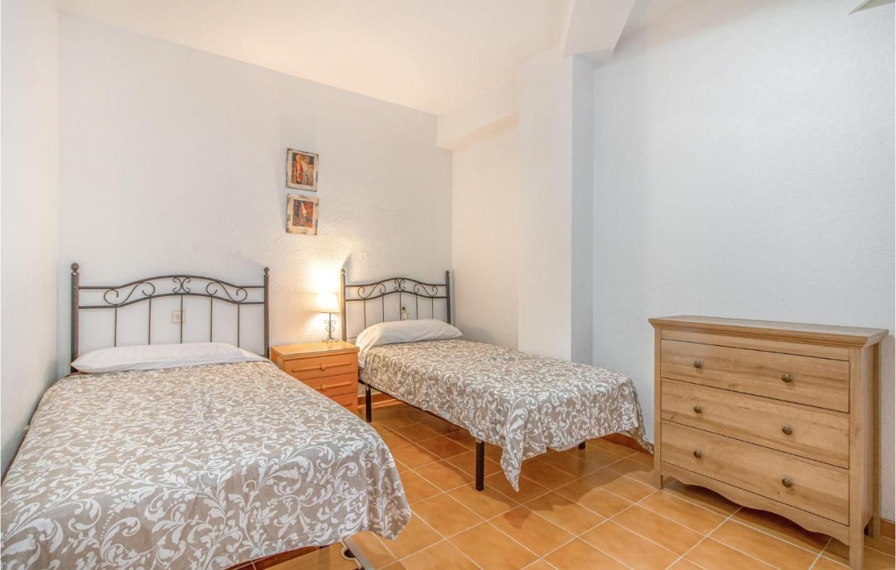 1 Bedroom Nice Apartment In Santa Pola Buitenkant foto